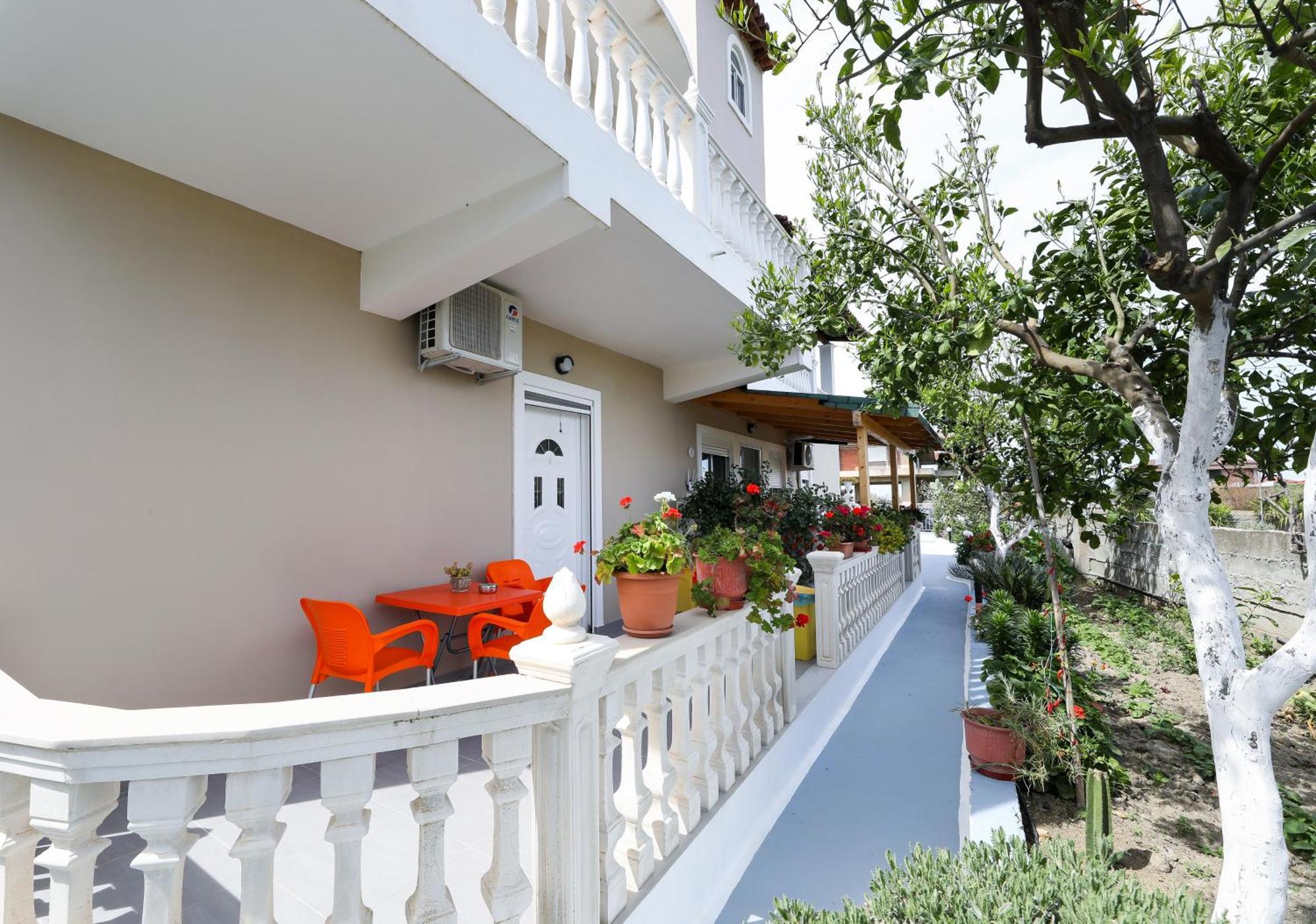 Guest House Narta Vlorë Buitenkant foto